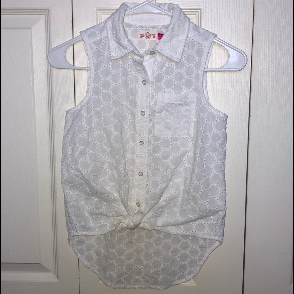 This is a button down tank top